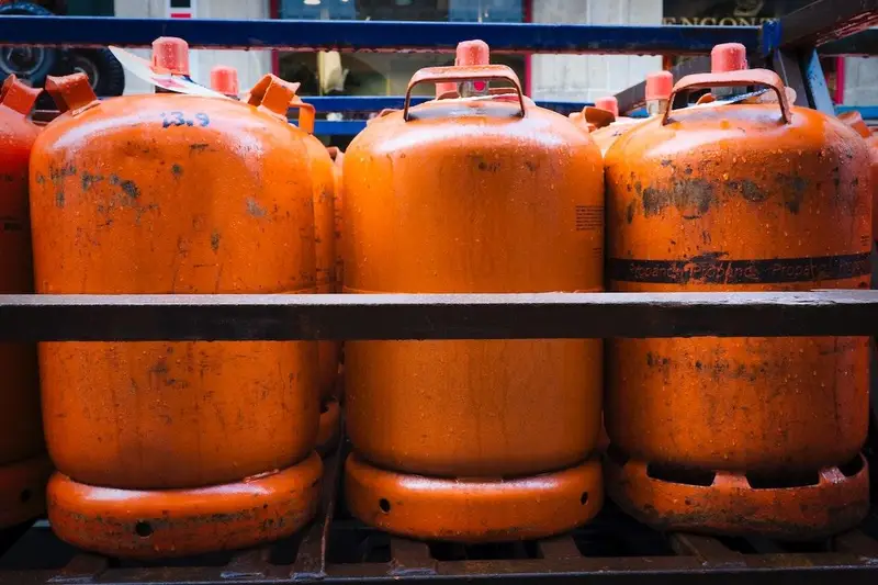 Stockage de plusieurs bouteilles de gaz